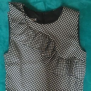 Boutique Moschino black and white dress